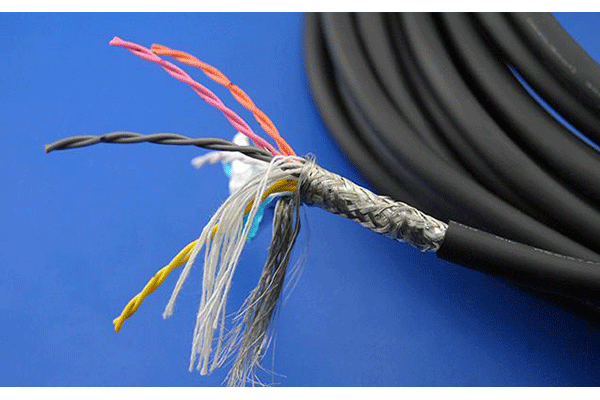 電線電纜成品應該怎么樣存放？